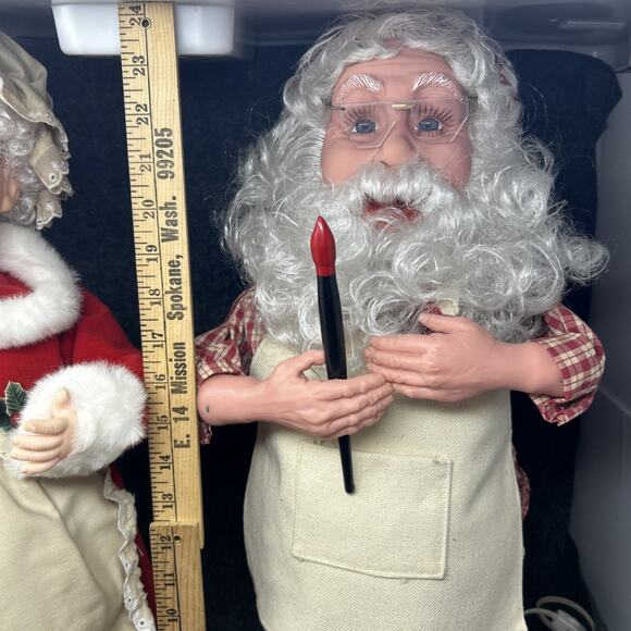 Vintage Santa's Best Santa Claus Mrs Claus 24" Christmas Animated Figures AS-IS - Picture 4 of 16